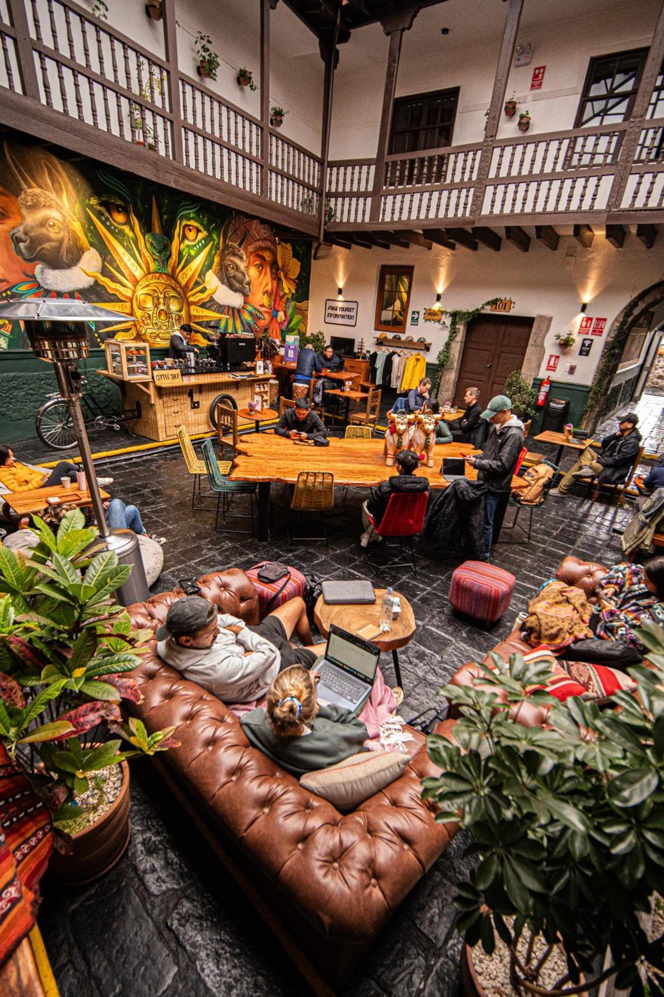 Black Llama Hostel Cusco Luaran gambar